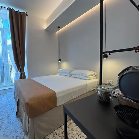 Landlord 8 - Finestra Sulla Cattedrale Guest house