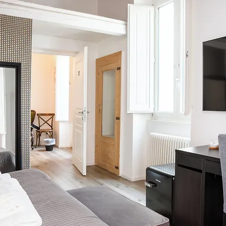 Landlord 8 - Finestra Sulla Cattedrale