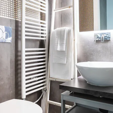 Landlord 8 - Finestra Sulla Cattedrale